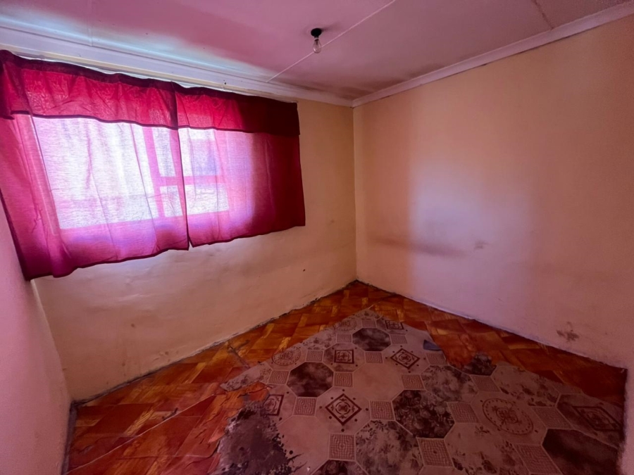 2 Bedroom Property for Sale in Kwazakhele Eastern Cape